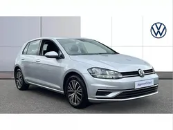 Silver Used 2018 VW Golf VII SE Hatchback | £14,532 (Good price)