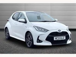 Used 2021 Toyota Yaris Design Hatchback | £15,391 (Fair price)