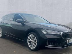 Black Used 2024 Skoda Superb SE L Estate | £26,290 (Fair price)