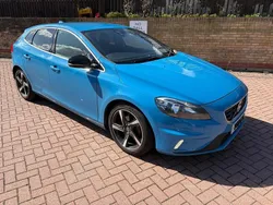 Blue Used 2014 Volvo V40 R-Design Estate | £2,990