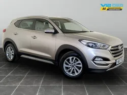 White Used 2017 Hyundai Tucson Premium SUV | £8,795 (Fair price)
