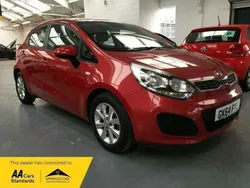 Red Used 2014 Kia Rio 2 Hatchback | £5,980 (Fair price)