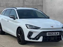 Glacial white New 2025 Cupra Leon Estate | £29,280 (Fair price)