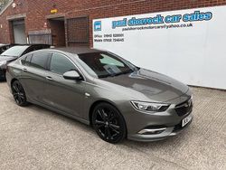 Grey Used 2017 Vauxhall Insignia Sport Hatchback | £6,247 (Fair price)