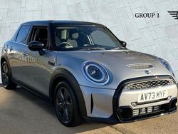 Silver Used 2023 Mini Cooper S Classic Hatchback | £21,995 (Good price)