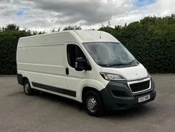 White Used 2017 Peugeot Boxer Van | £5,495 (Fair price)