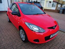 Red Used 2010 Mazda 2 Hatchback | £1,490 (Super price)