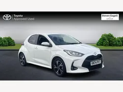 White Used 2024 Toyota Yaris Hybrid Design Hatchback | £19,287 (Fair price)