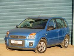 Blue Used 2009 Ford Fusion Zetec Hatchback | £3,290 (Fair price)