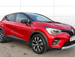Other Used 2022 Renault Captur LIMITED SUV | £13,630 (Fair price)