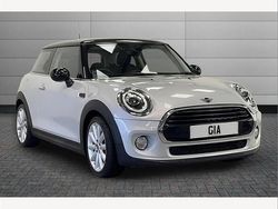Silver Used 2018 Mini Cooper Hatchback | £14,399 (Fair price)