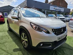 White Used 2018 Peugeot 2008 Allure SUV | £10,495 (Fair price)