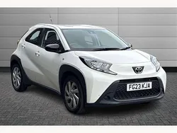 White Used 2023 Toyota Aygo PURE Hatchback | £13,750 (Fair price)