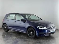 Blue Used 2018 VW Golf VII SE Hatchback | £12,800 (Fair price)