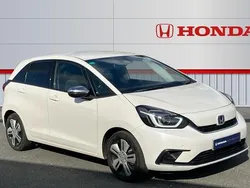 Platinum white pearl Used 2022 Honda Jazz Hybrid Hatchback | £17,612 (Fair price)