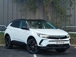 White New 2024 Vauxhall Grandland X SUV | £23,998 (Fair price)