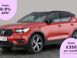 Red Used 2021 Volvo XC40 R-Design SUV | £22,656 (Fair price)