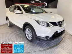 White Used 2016 Nissan Qashqai Acenta SUV | £5,990 (Good price)