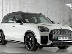 White Used 2024 Mini Countryman SUV | £31,999 (Fair price)
