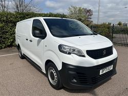 White Used 2022 Peugeot Expert Premium Van | £7,490 (Good price)