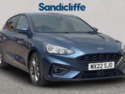 Chrome blue (premium paint) Used 2021 Ford Focus ST-Line Hatchback | £14,456 (Fair price)