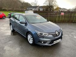 Grey Used 2017 Renault Mégane GrandTour Dynamique Estate | £4,995 (Fair price)
