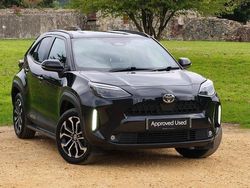 Used 2025 Toyota Yaris Hybrid Design Estate | £23,292 (Fair price)