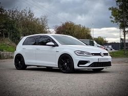 White Used 2018 VW Golf VII R Hatchback | £16,995 (Fair price)