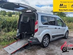 Silver Used 2017 Ford Tourneo Connect Zetec MPV | £14,950 (Expensive)