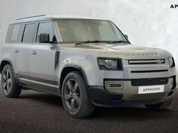 Metallic eiger grey Used 2023 Land Rover Defender HSE Dynamic SUV | £61,925 (Good price)