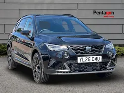 Midnight black Used 2025 Seat Arona Black Edition SUV | £27,495