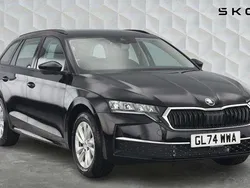 Black magic pearl effect New 2024 Skoda Octavia SE Technology Estate | £23,340 (Fair price)