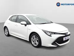White Used 2020 Toyota Corolla Hatchback | £14,449 (Good price)