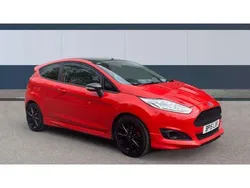 Red Used 2015 Ford Fiesta Zetec Hatchback | £4,867 (Fair price)