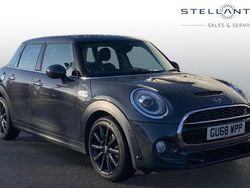 Blue Used 2018 Mini Cooper S Hatch Hatchback | £11,377 (Good price)