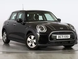 Black Used 2021 Mini Cooper Classic Hatchback | £15,500 (Fair price)