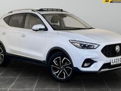 White Used 2023 MG ZS Exclusive Hatchback | £12,495 (Good price)