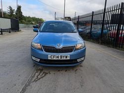 Blue Used 2014 Skoda Rapid SE Hatchback | £1,950 (Fair price)