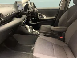 Used 2025 Toyota Yaris Hybrid Hatchback | £15,141 (Super price)