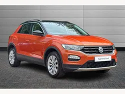 Energetic orange Used 2019 VW T-Roc SE SUV | £12,995 (Fair price)