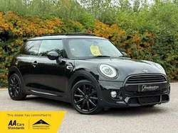 Black Used 2018 Mini Cooper Hatch Hatchback | £12,995 (Fair price)