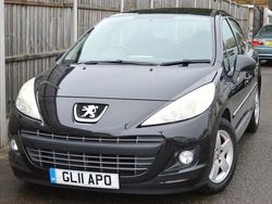 Black Used 2011 Peugeot 207 Envy Hatchback | £2,491 (Good price)