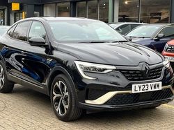Black Used 2023 Renault Arkana Engineered SUV | £18,928 (Fair price)