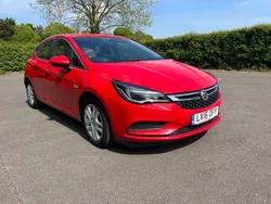 Red Used 2016 Vauxhall Astra Design Edition Hatchback | £3,995 (Fair price)