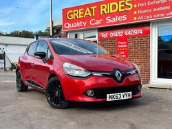 Red Used 2013 Renault Clio IV Dynamique Hatchback | £4,495 (Expensive)