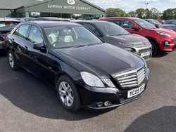 Black Used 2009 Mercedes E250 SE Sedan | £6,990 (A bit pricey)