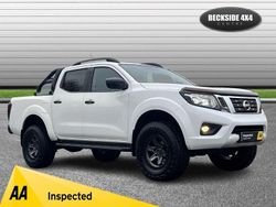 White Used 2018 Nissan Navara Tekna Pickup | £15,950 (A bit pricey)