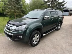 Green Used 2017 Isuzu D-Max Pickup | £10,500 (Fair price)
