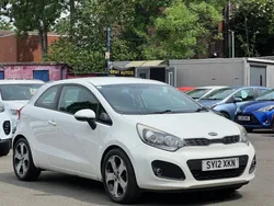 White Used 2012 Kia Rio 3 Hatchback | £3,195 (A bit pricey)