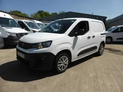 White Used 2020 Peugeot Partner MPV | £6,850 (Good price)